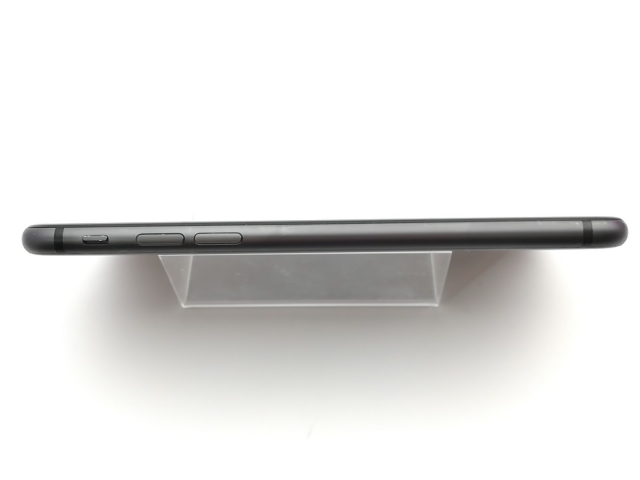 【中古】Apple au 【SIMロック解除済み】 iPhone 8 64GB スペースグレイ MQ782J/A【熊本】保証期間１ヶ月【ランクB】_5
