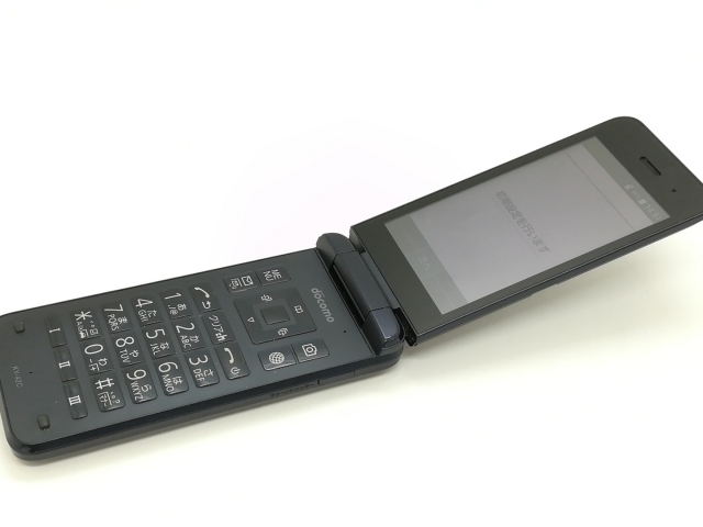 【中古】KYOCERA docomo 【SIMフリー】 DIGNOケータイ ブラック KY-42C【静岡】保証期間１ヶ月【ランクC】