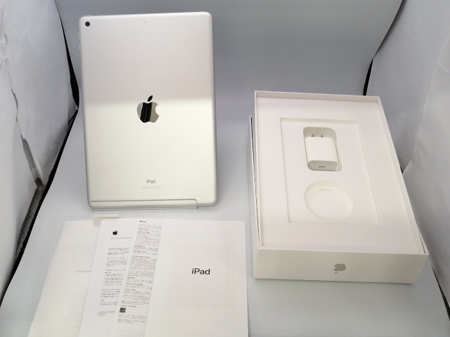 中古】Apple 【Wi-Fi】 iPad（第8世代/2020） 32GB シルバー