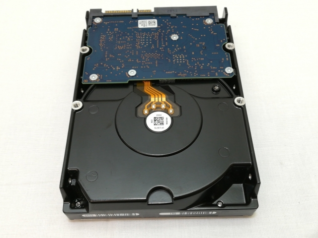 【中古】HGST HDS724040ALE640 4TB/7200rpm/64MB/6Gbps【川崎】保証期間１週間