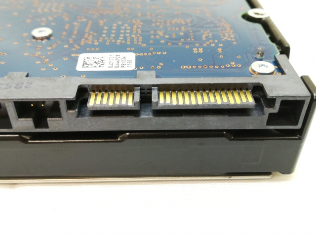 【中古】HGST HDS724040ALE640 4TB/7200rpm/64MB/6Gbps【川崎】保証期間１週間