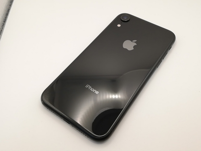 〔中古〕Apple(アップル) iPhoneXR 64GB プロダクトレッド MT062J／A SIMフリー〔262-ud〕 中古〕Apple(アップル) iPhoneXR 64GB ブラック MT002J／A SIMフリー