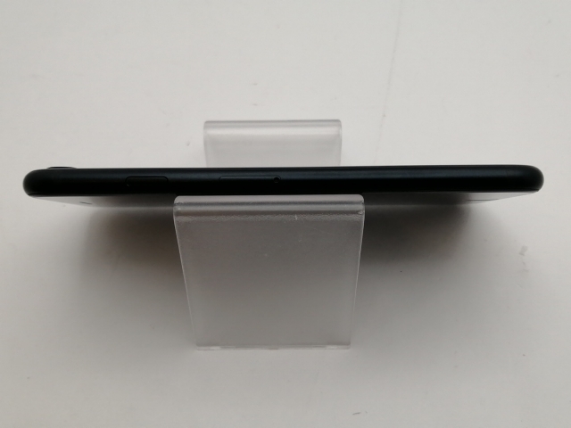 【中古】Apple au 【SIMフリー】 iPhone SE（第3世代） 64GB ミッドナイト MMYC3J/A【新宿東口】保証期間１ヶ月【ランクC】_5