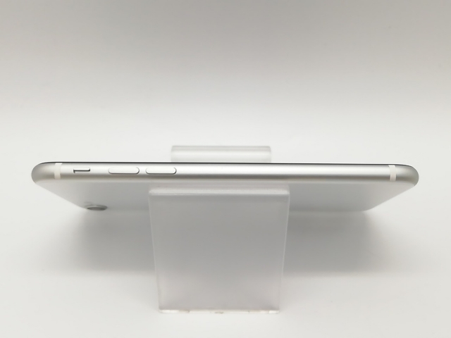 【中古】Apple au 【SIMロック解除済み】 iPhone SE（第2世代） 64GB ホワイト MHGQ3J/A（後期型番）【府中ル・シーニュ】保証期間１ヶ月【ランクB】_5