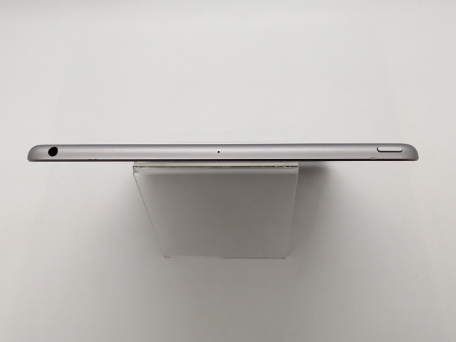 【中古】Apple 【Wi-Fi】 iPad（第6世代/2018） 32GB スペースグレイ MR7F2J/A【秋葉2号】保証期間１ヶ月【ランクC】_2