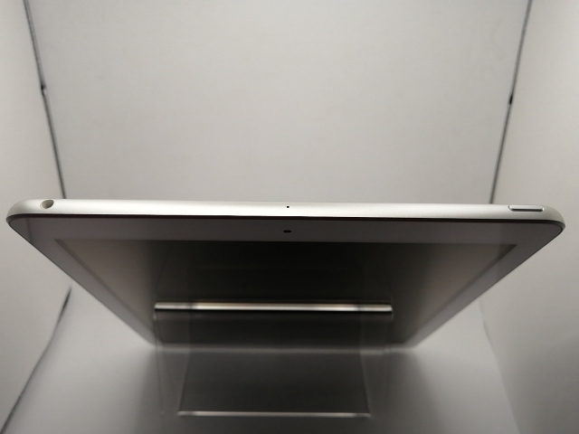 【中古】Apple 【Wi-Fi】 iPad（第6世代/2018） 32GB シルバー MR7G2J/A【川崎駅前】保証期間１ヶ月【ランクB】_2