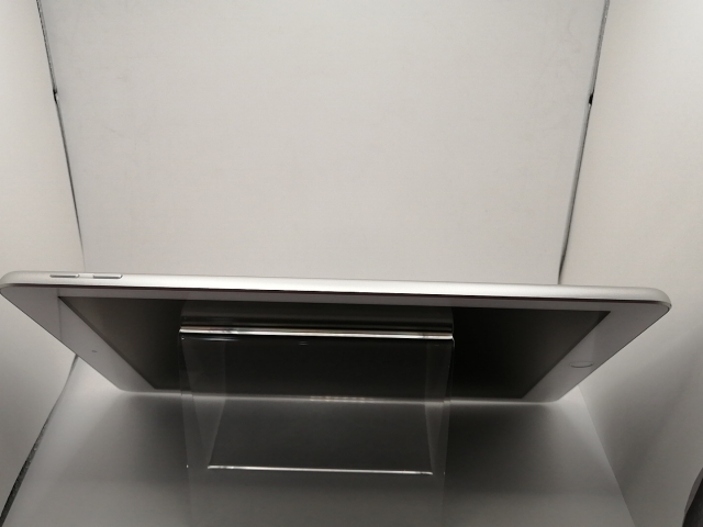 【中古】Apple 【Wi-Fi】 iPad（第6世代/2018） 32GB シルバー MR7G2J/A【川崎駅前】保証期間１ヶ月【ランクB】_3
