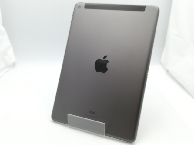 【中古】Apple au 【SIMロック解除済み】 iPad（第8世代/2020） 32GB スペースグレイ MYMH2J/A【柏】保証期間１ヶ月【ランクB】