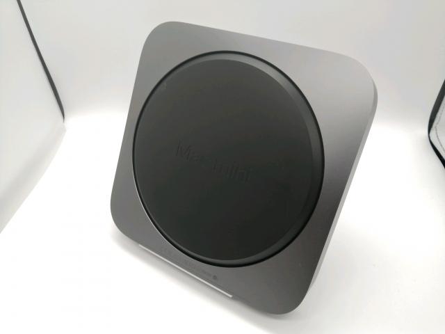 Apple Mac mini（2018年モデル） CTOモデル 中古】Apple Mac mini CTO (Late 2018) Core i3(3.6G)/16G/256G(SSD
