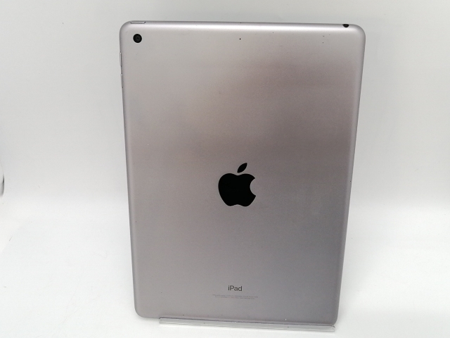 【中古】Apple 【Wi-Fi】 iPad（第6世代/2018） 32GB シルバー MR7G2J/A【川越クレアモール】保証期間１ヶ月【ランクB】