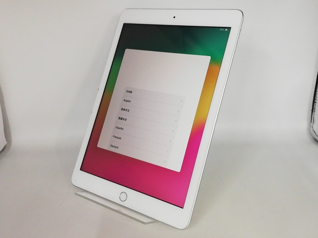 【中古】Apple 【Wi-Fi】 iPad（第6世代/2018） 32GB シルバー MR7G2J/A【福岡天神】保証期間１ヶ月【ランクC】_1