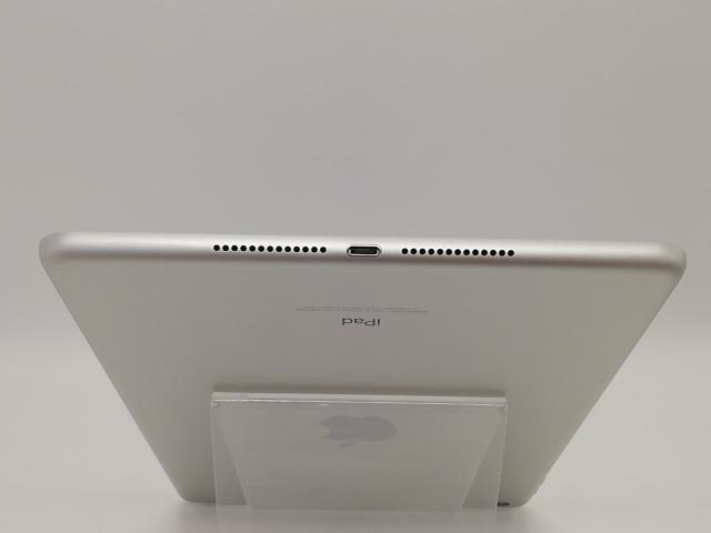 【中古】Apple 【Wi-Fi】 iPad（第6世代/2018） 32GB シルバー MR7G2J/A【福岡天神】保証期間１ヶ月【ランクC】_6