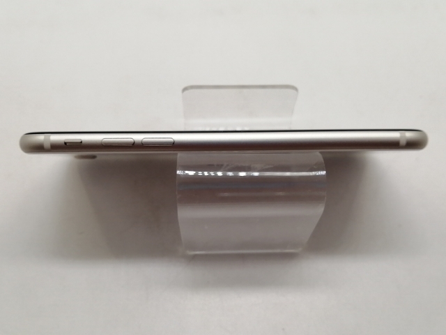【中古】Apple au 【SIMフリー】 iPhone SE（第3世代） 64GB スターライト MMYD3J/A【宇田川】保証期間１ヶ月【ランクA】_5