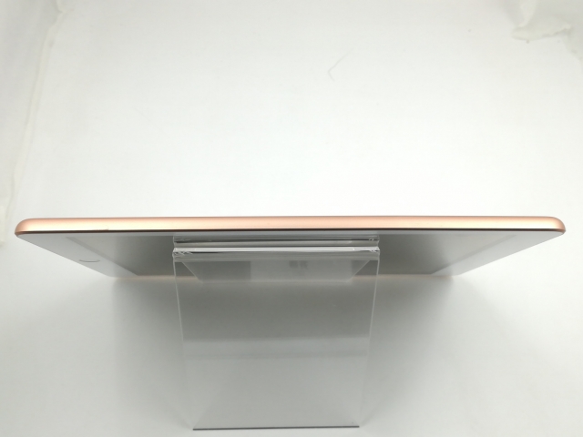 【中古】Apple 【Wi-Fi】 iPad（第6世代/2018） 32GB ゴールド MRJN2J/A【千葉】保証期間１ヶ月【ランクC】_3
