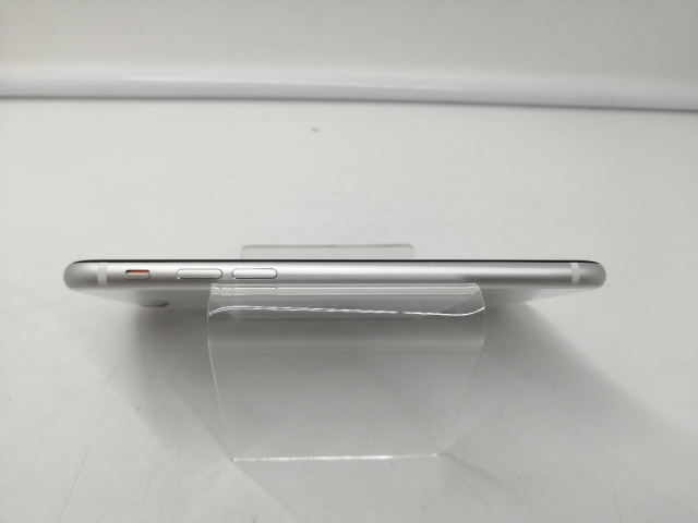 【中古】Apple au 【SIMロック解除済み】 iPhone SE（第2世代） 64GB ホワイト MHGQ3J/A（後期型番）【札幌】保証期間１ヶ月【ランクC】_5