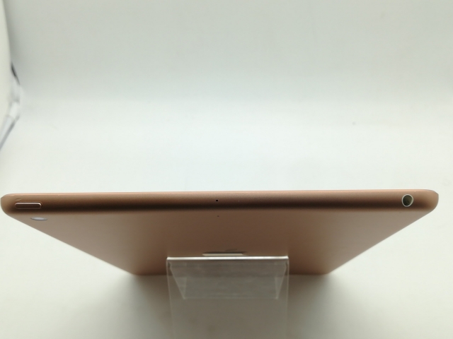 【中古】Apple 【Wi-Fi】 iPad（第6世代/2018） 32GB ゴールド MRJN2J/A【アリオ倉敷】保証期間１ヶ月【ランクC】_2