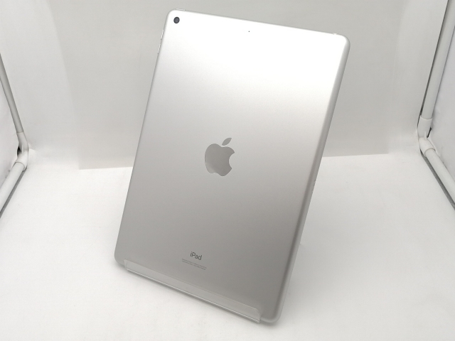 【中古】Apple 【Wi-Fi】 iPad（第8世代/2020） 32GB シルバー MYLA2J/A【新宿2】保証期間１ヶ月【ランクA】