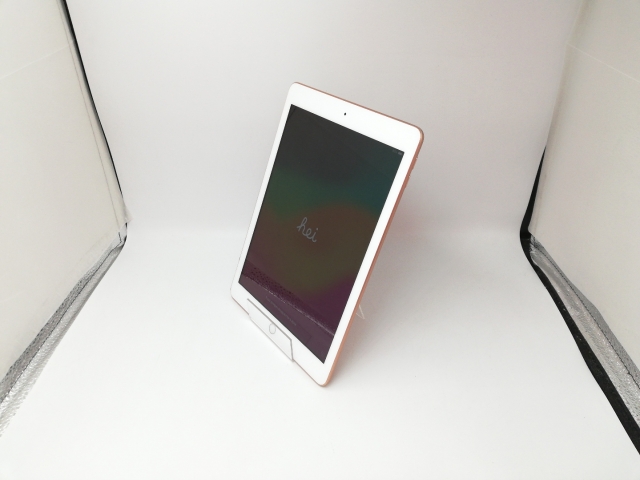【中古】Apple 【Wi-Fi】 iPad（第6世代/2018） 32GB ゴールド MRJN2J/A【福岡天神】保証期間１ヶ月【ランクC】_1