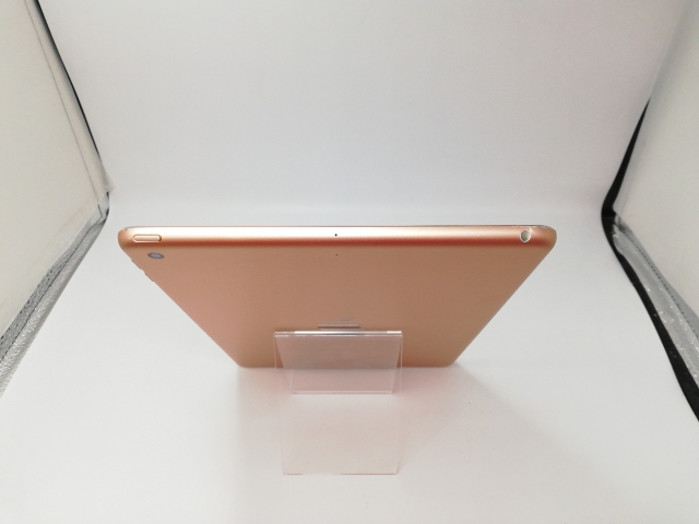 【中古】Apple 【Wi-Fi】 iPad（第6世代/2018） 32GB ゴールド MRJN2J/A【福岡天神】保証期間１ヶ月【ランクC】_2