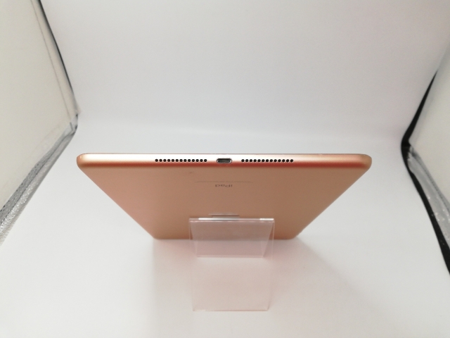 【中古】Apple 【Wi-Fi】 iPad（第6世代/2018） 32GB ゴールド MRJN2J/A【福岡天神】保証期間１ヶ月【ランクC】_4