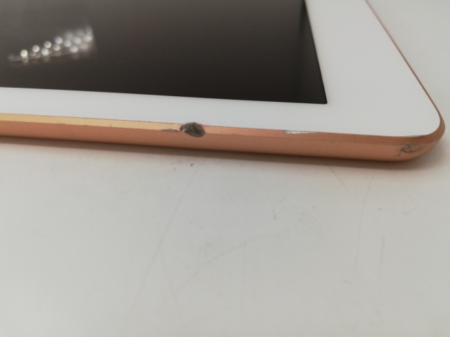 【中古】Apple 【Wi-Fi】 iPad（第6世代/2018） 32GB ゴールド MRJN2J/A【福岡天神】保証期間１ヶ月【ランクC】_8