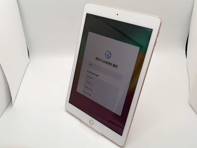 【中古】Apple 【Wi-Fi】 iPad（第6世代/2018） 32GB ゴールド MRJN2J/A【小倉駅前】保証期間１ヶ月【ランクC】_1