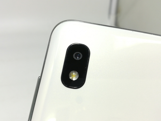 中古】SAMSUNG docomo 【SIMロック解除済み】 Galaxy A21 ホワイト 3GB