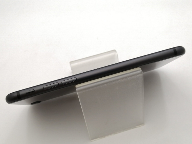 【中古】Apple docomo 【SIMロック解除済み】 iPhone 8 64GB スペースグレイ MQ782J/A【大須2】保証期間１ヶ月【ランクB】_4