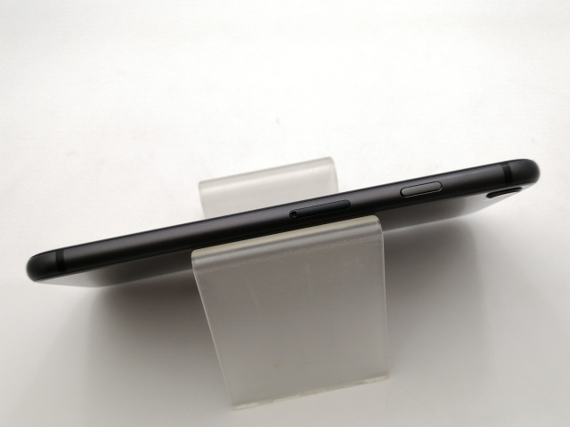 【中古】Apple docomo 【SIMロック解除済み】 iPhone 8 64GB スペースグレイ MQ782J/A【大須2】保証期間１ヶ月【ランクB】_5