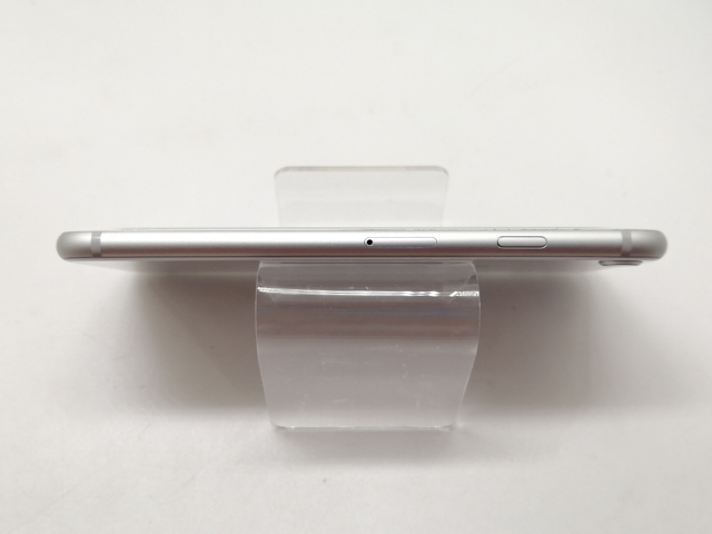 【中古】Apple au 【SIMロック解除済み】 iPhone 8 64GB シルバー MQ792J/A【池袋東口】保証期間１ヶ月【ランクC】_3