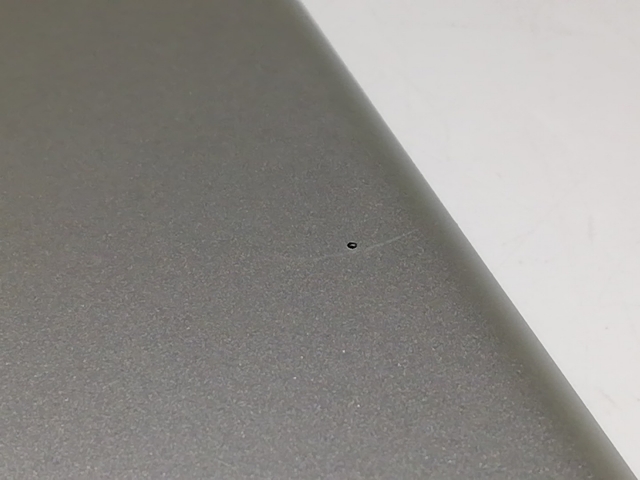 【中古】Apple 【Wi-Fi】 iPad（第6世代/2018） 32GB シルバー MR7G2J/A【福岡天神】保証期間１ヶ月【ランクC】_3