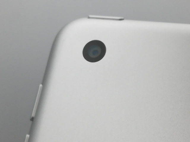 【中古】Apple 【Wi-Fi】 iPad（第8世代/2020） 32GB シルバー MYLA2J/A【仙台イービーンズ】保証期間１ヶ月【ランクC】