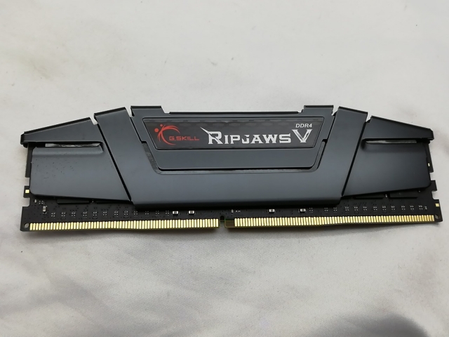 【中古】DDR4 32GB PC4-21300(DDR4-2666)【デスクトップPC用】【秋葉3号】保証期間１週間_1