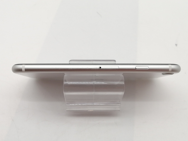 【中古】Apple au 【SIMロック解除済み】 iPhone SE（第2世代） 64GB ホワイト MHGQ3J/A（後期型番）【津田沼】保証期間１ヶ月【ランクC】_3