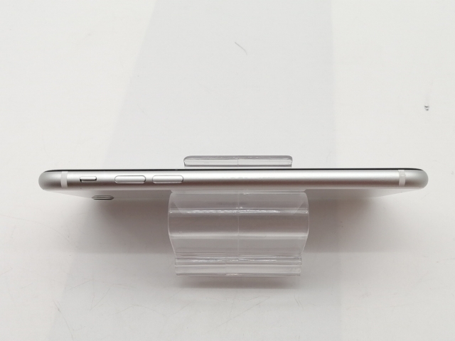 【中古】Apple au 【SIMロック解除済み】 iPhone SE（第2世代） 64GB ホワイト MHGQ3J/A（後期型番）【津田沼】保証期間１ヶ月【ランクC】_5