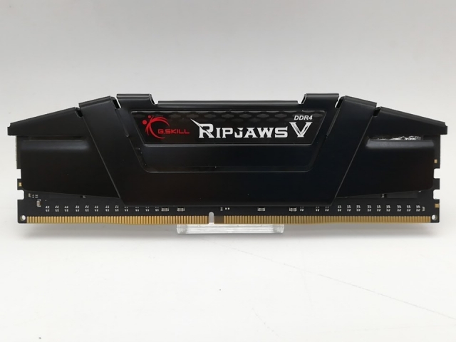【中古】DDR4 32GB PC4-21300(DDR4-2666)【デスクトップPC用】【秋葉2号】保証期間１週間