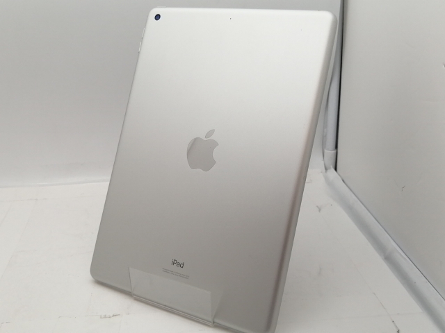 中古】Apple 【Wi-Fi】 iPad（第8世代/2020） 32GB シルバー MYLA2J/A