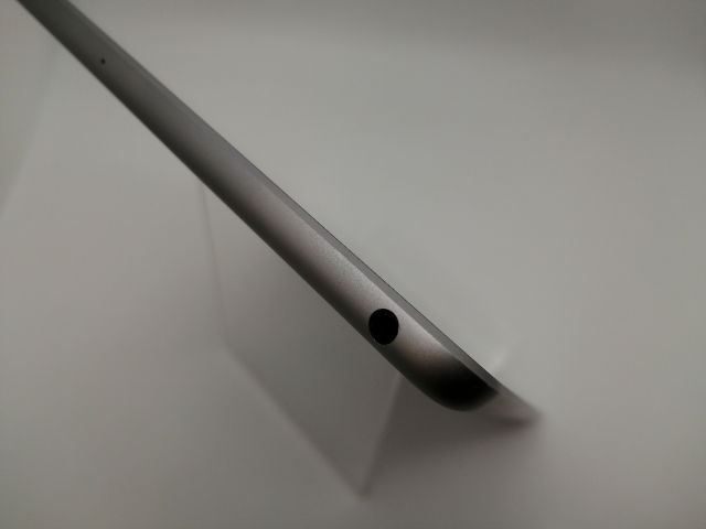【中古】Apple 【Wi-Fi】 iPad（第6世代/2018） 32GB スペースグレイ MR7F2J/A【三宮駅前】保証期間１ヶ月【ランクC】_2