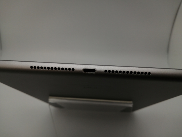 【中古】Apple 【Wi-Fi】 iPad（第6世代/2018） 32GB スペースグレイ MR7F2J/A【三宮駅前】保証期間１ヶ月【ランクC】_4