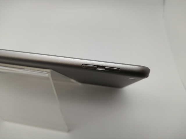 【中古】Apple 【Wi-Fi】 iPad（第6世代/2018） 32GB スペースグレイ MR7F2J/A【三宮駅前】保証期間１ヶ月【ランクC】_7