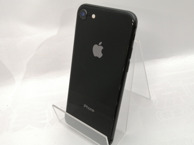 【中古】Apple au 【SIMロック解除済み】 iPhone 8 64GB スペースグレイ MQ782J/A【神保町】保証期間１ヶ月【ランクA】