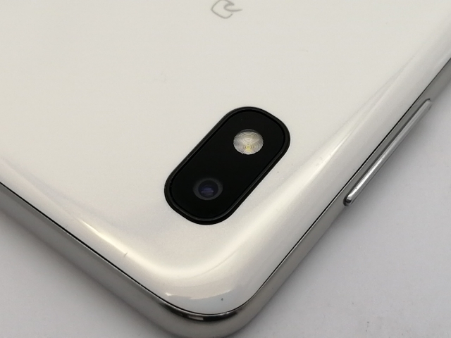 中古】SAMSUNG docomo 【SIMロック解除済み】 Galaxy A21 ホワイト 3GB