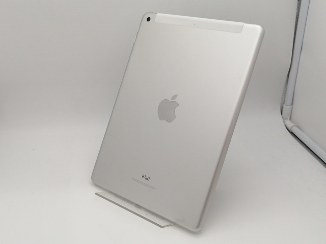 【中古】Apple au 【SIMロック解除済み】 iPad（第6世代/2018） 32GB シルバー MR6P2J/A【なんば】保証期間１ヶ月【ランクC】_1