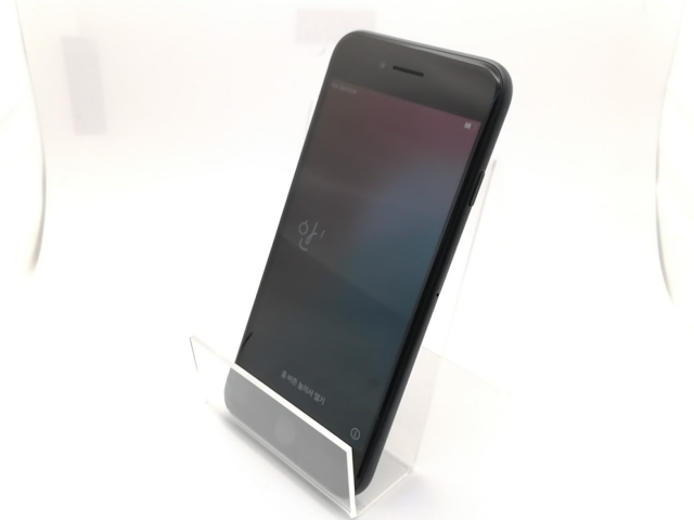 【中古】Apple au 【SIMフリー】 iPhone SE（第3世代） 64GB ミッドナイト MMYC3J/A【秋葉3号】保証期間１ヶ月【ランクA】