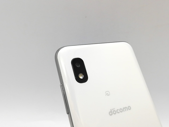 中古】SAMSUNG docomo 【SIMロック解除済み】 Galaxy A21 ホワイト 3GB