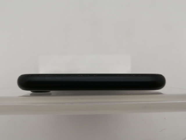 【中古】Apple docomo 【SIMロック解除済み】 iPhone SE（第2世代） 128GB ブラック MHGT3J/A（後期型番）【なんば】保証期間１ヶ月【ランクB】_2