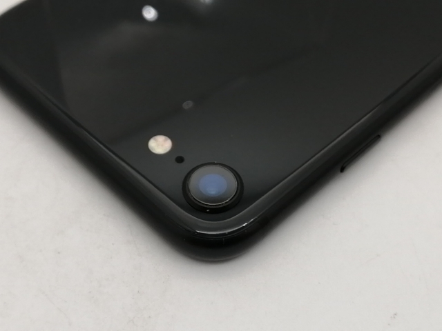 【中古】Apple docomo 【SIMロック解除済み】 iPhone SE（第2世代） 128GB ブラック MHGT3J/A（後期型番）【なんば】保証期間１ヶ月【ランクB】_6