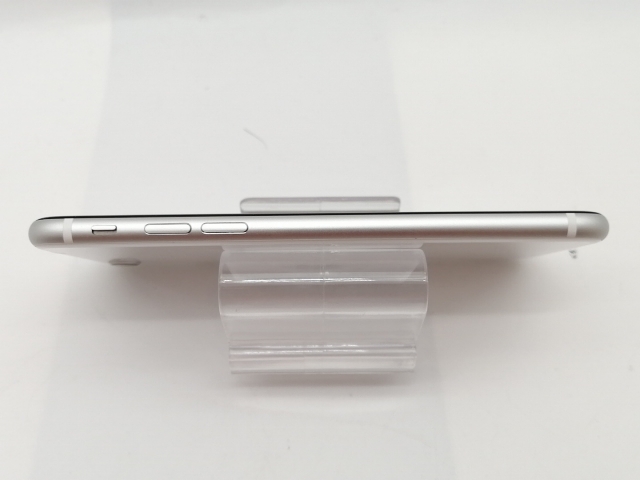 【中古】Apple au 【SIMロック解除済み】 iPhone SE（第2世代） 64GB ホワイト MHGQ3J/A（後期型番）【津田沼】保証期間１ヶ月【ランクB】