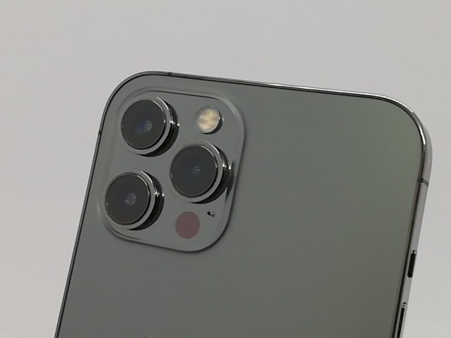 iPhone12 pro グラファイト 256GB 美品　SIMロック解除済み iPhone 12 Pro 256GB グラファイト SIMロック解除済み 中古】Apple