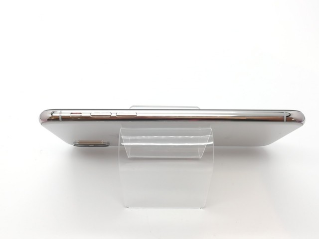 【中古】Apple SoftBank 【SIMロック解除済み】 iPhone XS 64GB シルバー MTAX2J/A【小倉駅前】保証期間１ヶ月【ランクB】の通販は